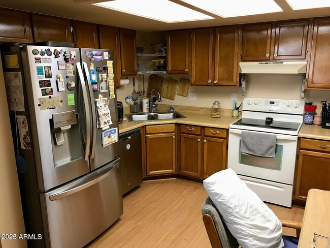 Foto del edificio - 1546 N 46th St
