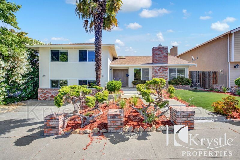 112 Palomar Ln, Vallejo, CA 94591 House for Rent in Vallejo, CA
