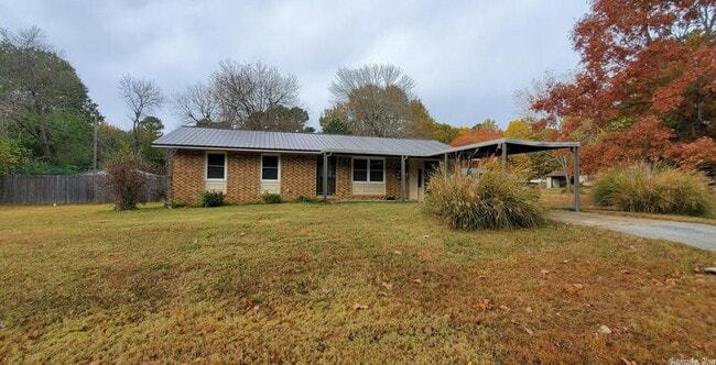 Building Photo - 2205 Amy Ann St