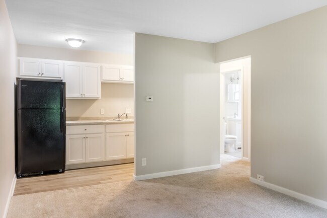 Foto del edificio - 3140 S 48th St
