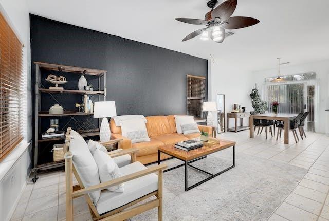 Building Photo - 4501 Whispering Valley Dr