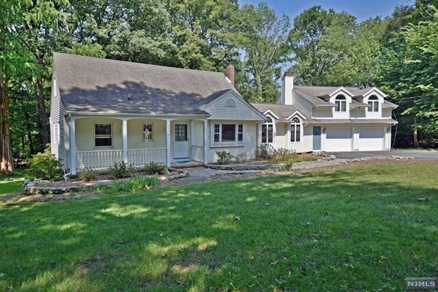 Primary Photo - 59 Lilline Ln