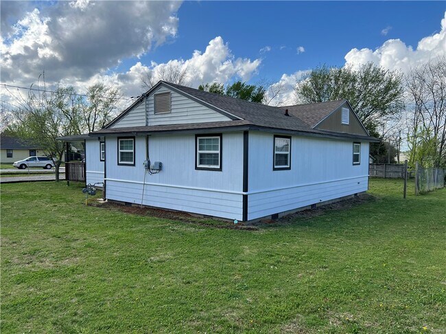 Foto del edificio - 851 S Jersey St