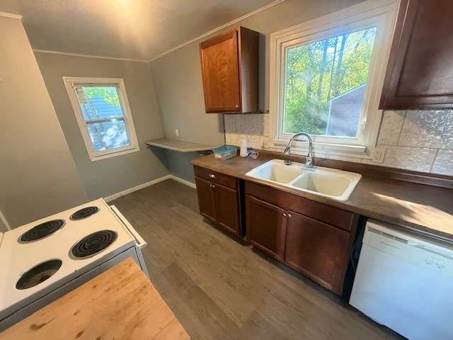 Building Photo - 2616 Elwood Ave