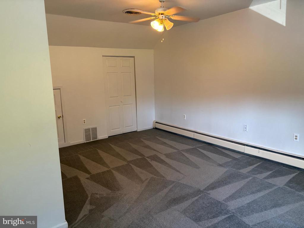 Primary Photo - 221 E Penn Ave