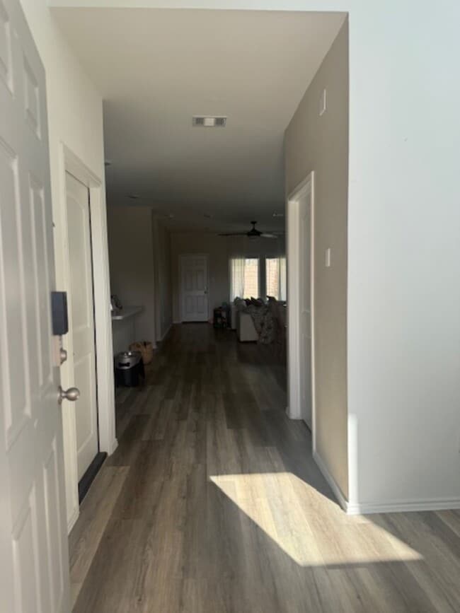 Building Photo - 23547 Nectar Crst Hts