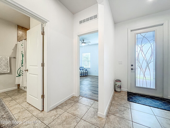 Foto del edificio - 4213 Keeson Cir
