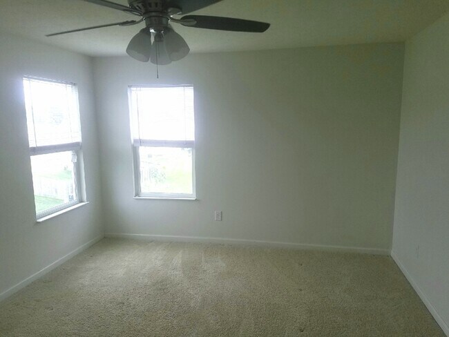 Foto del edificio - 5395 Folsom Dr, Groveport, OH 43125