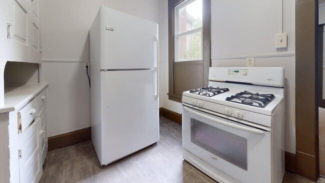 Building Photo - Charming 3-Bedroom Home in Canton, OH
