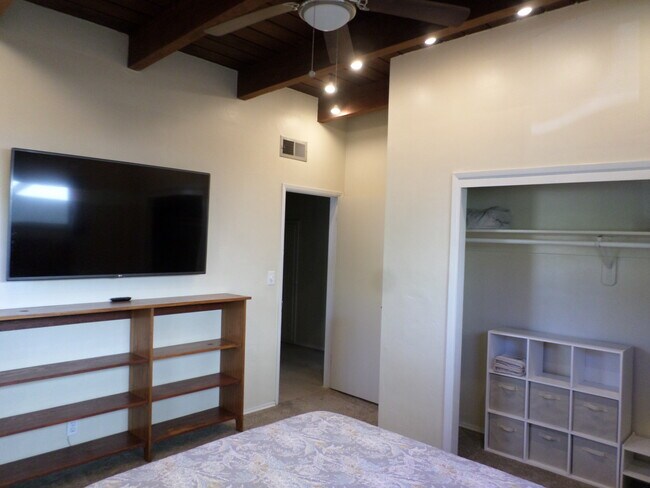 habitación - 686 Via De La Valle