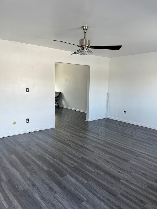 Building Photo - 2984 Benchwood Rd