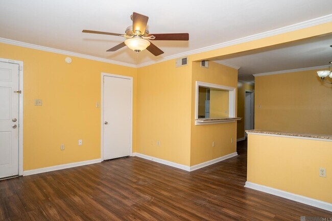 Foto del edificio - 4630 Southpark Dr