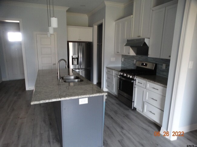 Building Photo - 1708 Stephanie Dr