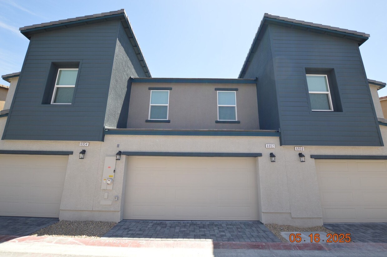 Foto principal - 6952 Lynbridge St