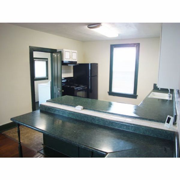 Building Photo - 1120 Dearing St
