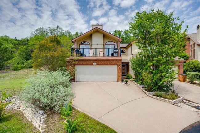 Building Photo - 6621 Mesa Hollow Dr