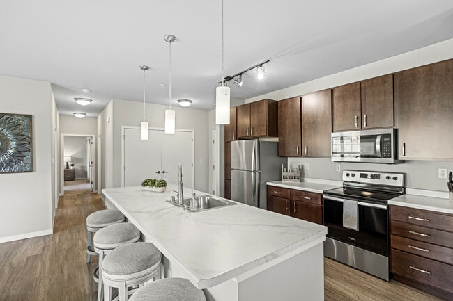 High Bluff Townhomes Kitchen - High Bluff Townhomes