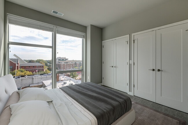 Foto del edificio - 20West