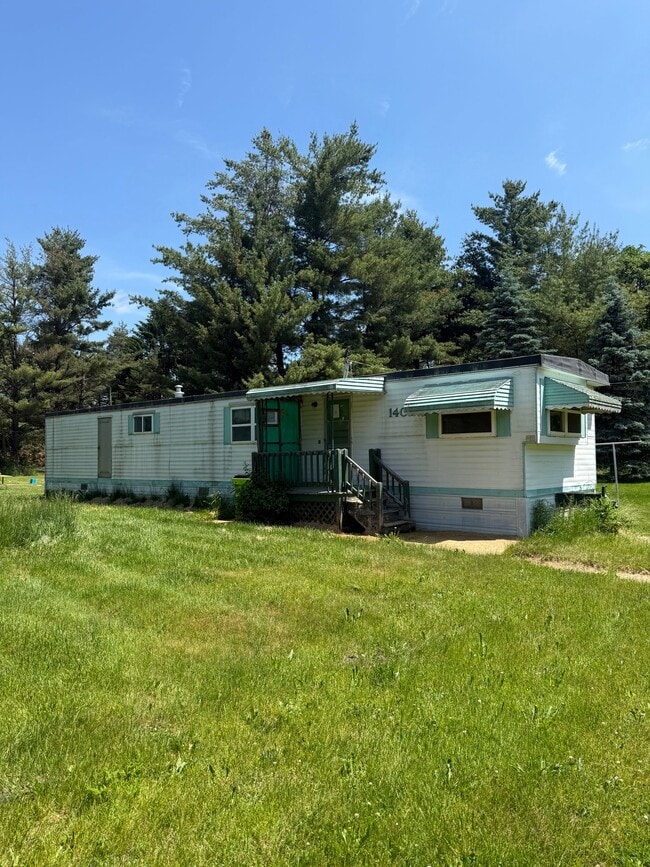Building Photo - 1404 Rumbaugh Ln