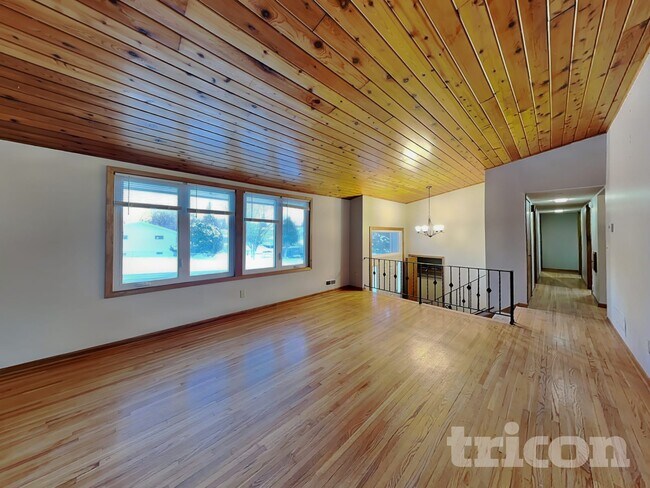 Foto del edificio - 9241 34th Ave N