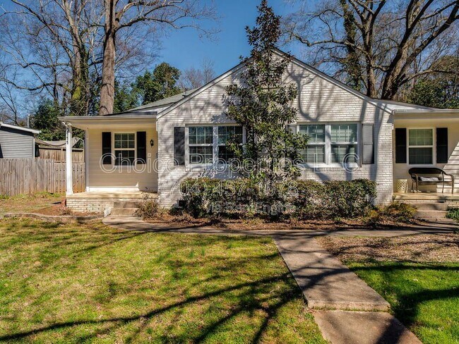 Foto del edificio - 5111 Valley Stream Rd