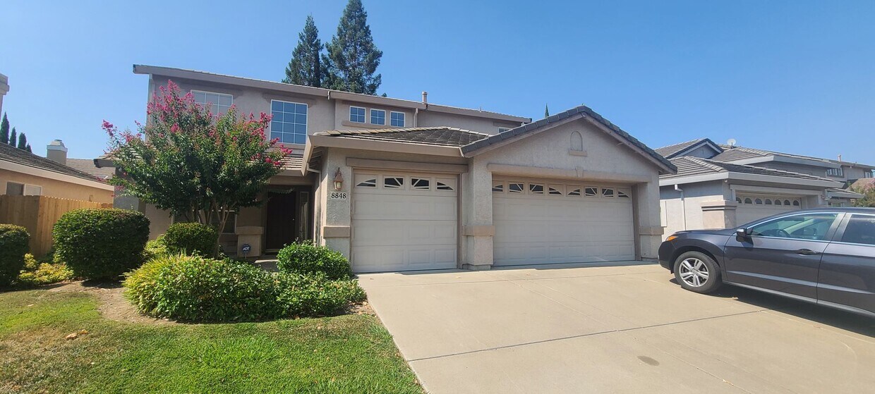 Large 4 Bedroom Home in Elk Grove House Rental in Elk Grove, CA