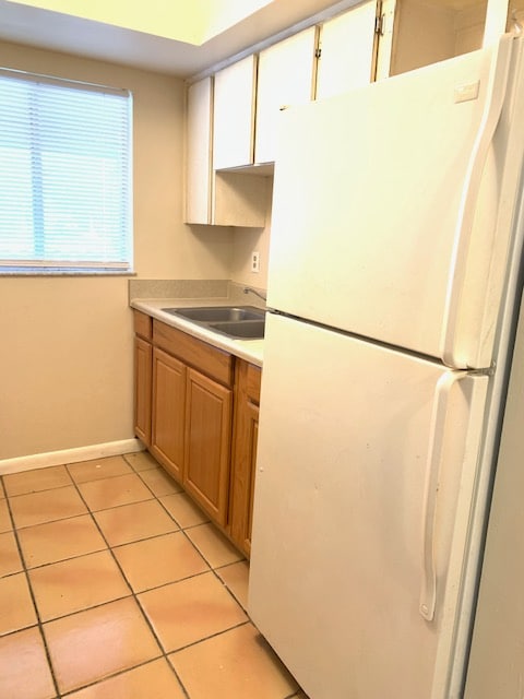 Building Photo - 11341 Linda Loma Dr