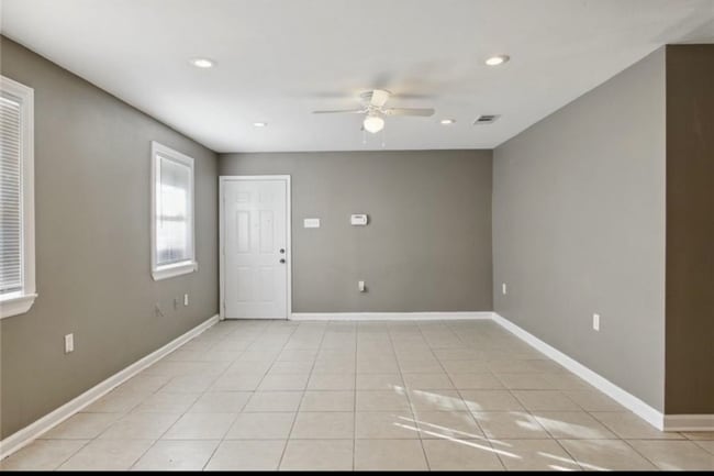 Foto del edificio - 14040 Wales St