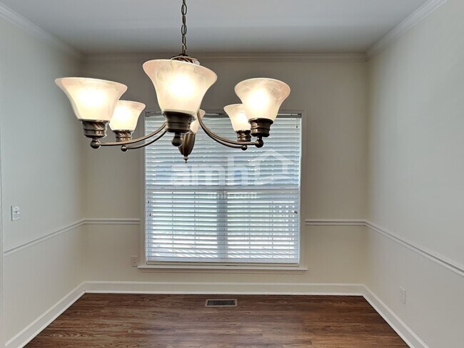 Foto del edificio - 3063 Romain Trail