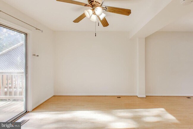 Foto del edificio - 17505 Longview Ln