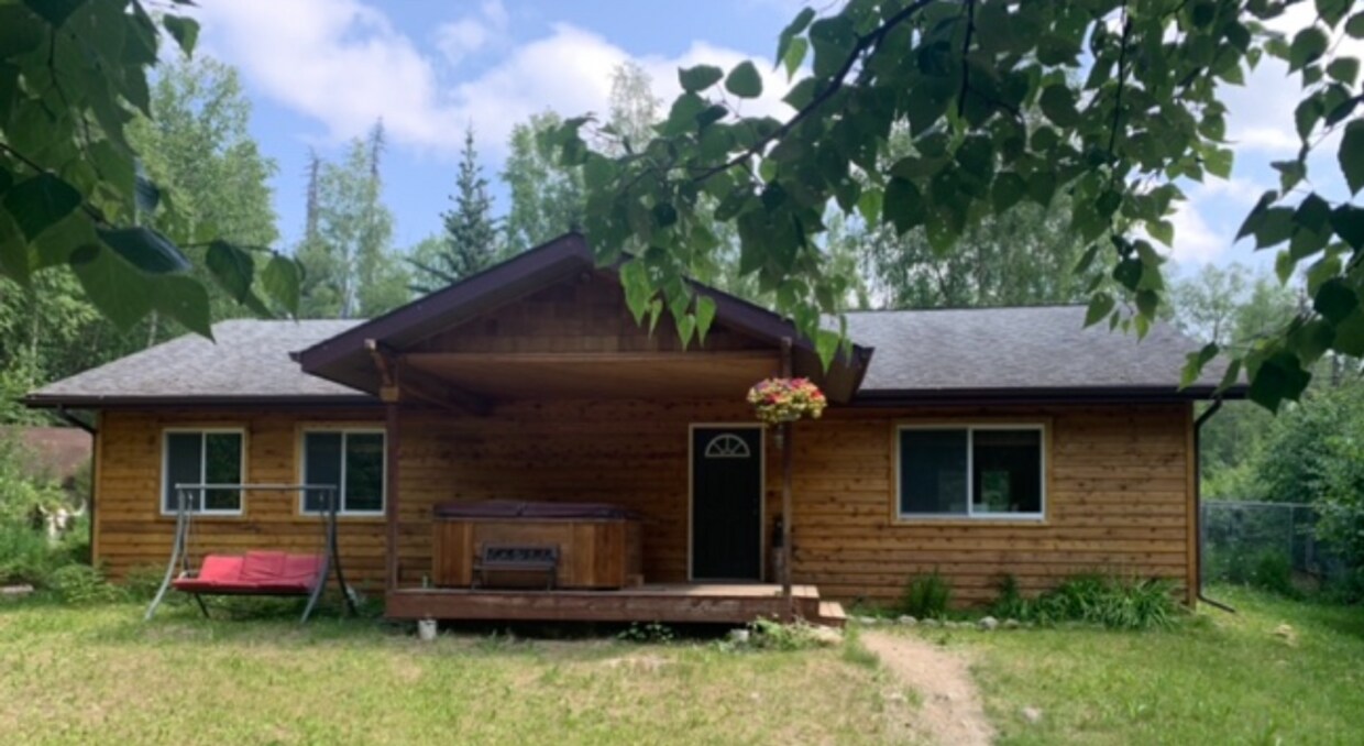 Primary Photo - 3 bed/ 2 bath Ranch Style single family ho...