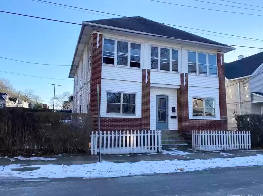 16 Gardners Ln Unit 2, Ansonia, CT 06401 Apartments in Ansonia, CT