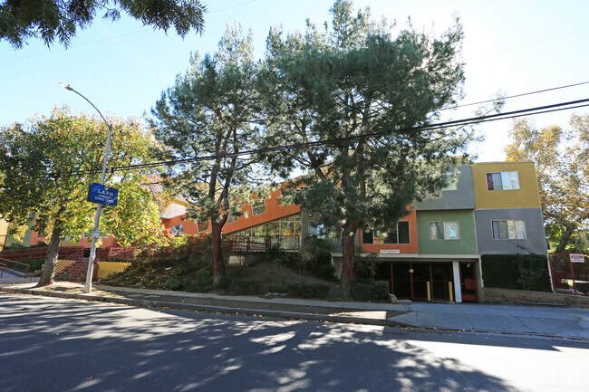 Foto del edificio - Regency 50