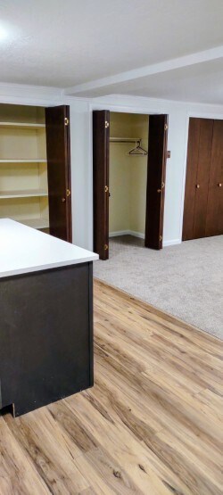 mucho espacio de almacenamiento - 986 E 5550 S