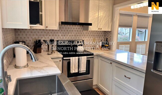 Foto del edificio - Lovely Fully Remodeled Forest Grove Condo Available for Rent