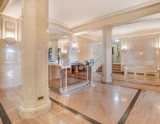 Foto del edificio - 140 E 46th St