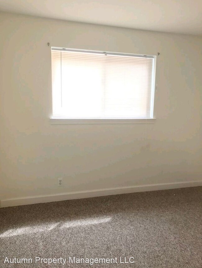Building Photo - 3 br, 1 bath House - 29971 Glenwood Street