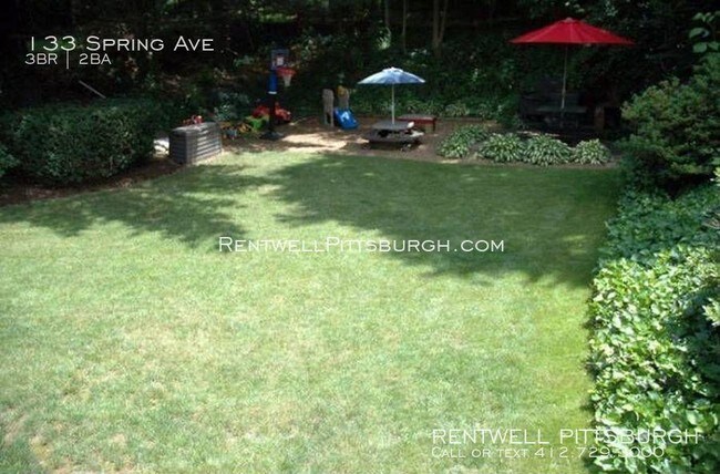 Building Photo - 3 bedroom in Bellevue PA 15202