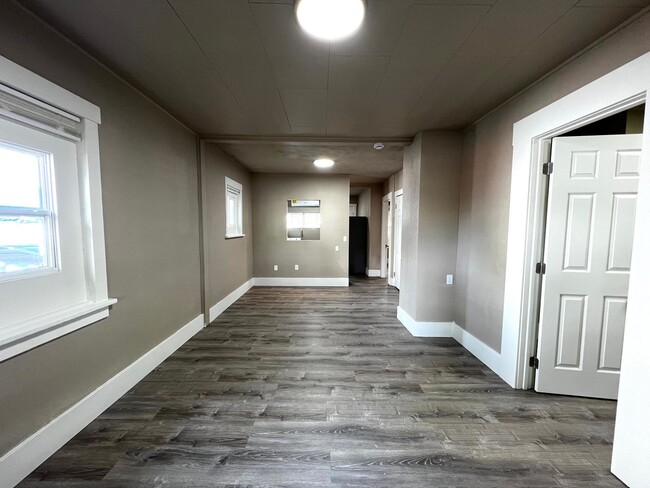 Building Photo - Non-Refundable & Security Deposit Total: $1200.00