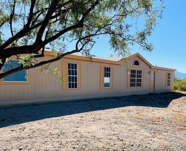 Foto del edificio - 17447 S Wilmot Rd