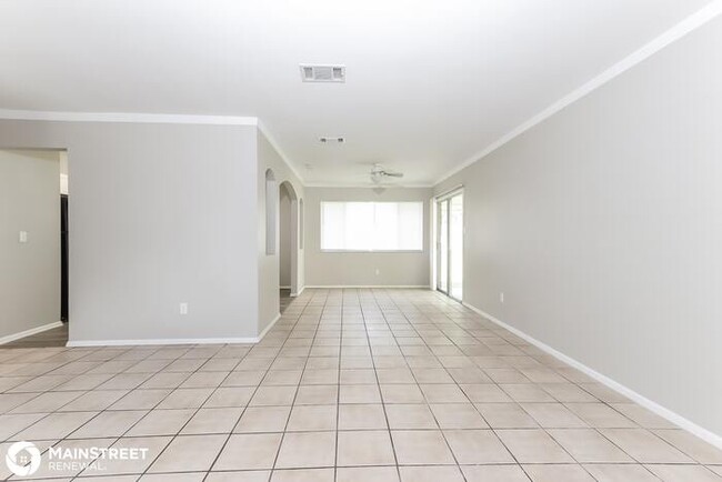 Building Photo - 608 Belmont Circle, Port Saint Lucie, FL 3...