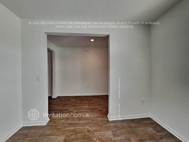 Building Photo - 701 Orellana Rd