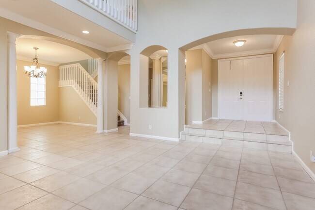 Building Photo - 6964 Sea Daisy Dr
