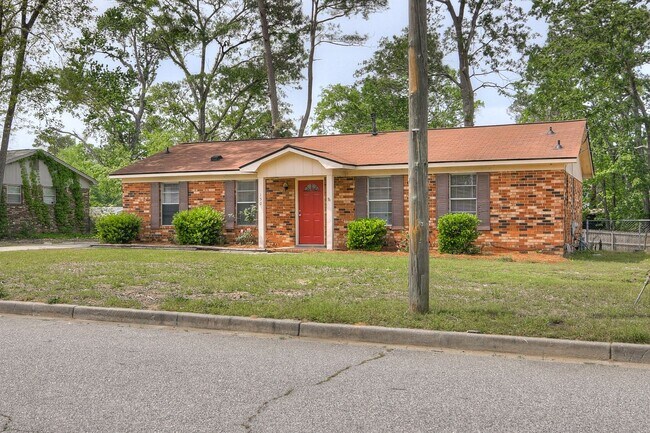 Foto del edificio - Brick Ranch in Columbia County