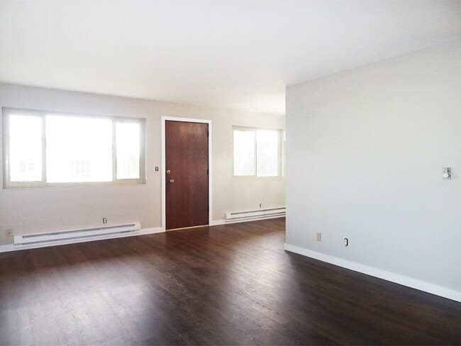 Building Photo - 1bd/1ba Seattle Condo