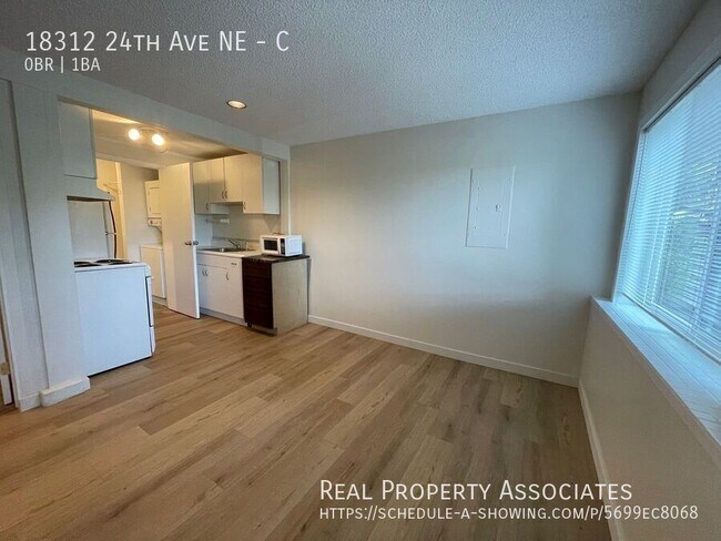 Foto del edificio - 18312 24th Ave NE