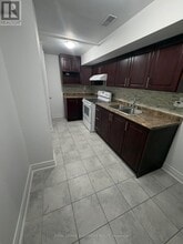 Building Photo - 162 Seasons Dr