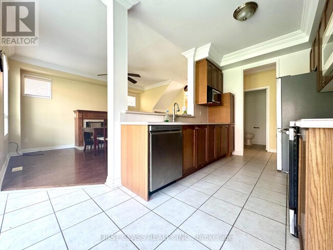 Building Photo - 4795 Fulwell Rd