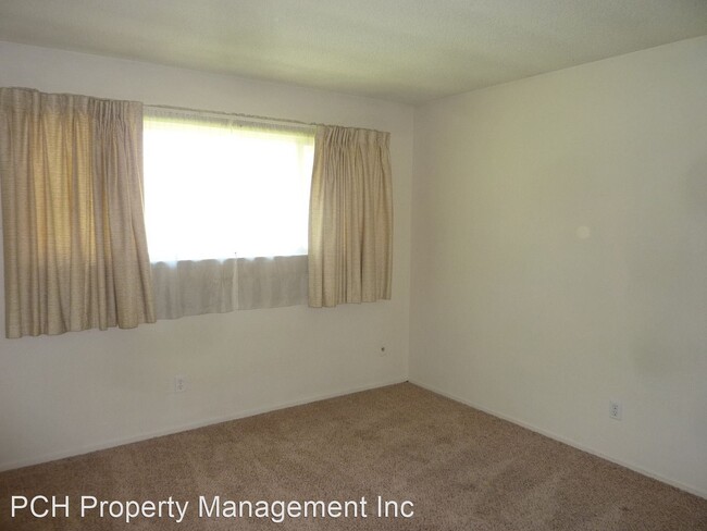 Building Photo - 2 br, 1 bath House - 6442 Auburn Blvd #1