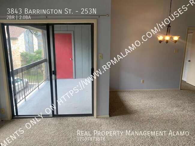 Foto del edificio - 3843 Barrington St